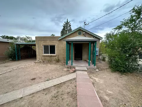 1011 Edith Blvd NE #B-D, Albuquerque, NM 87102