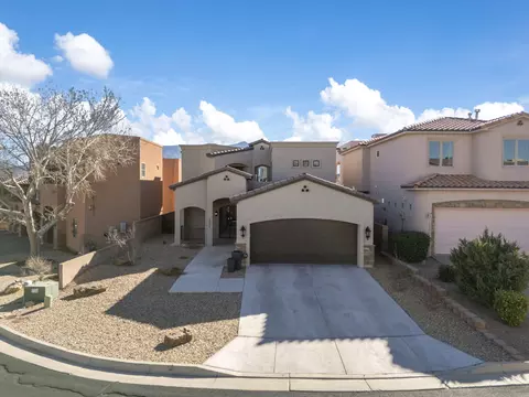 1011 C De Baca Ln, Bernalillo, NM 87004