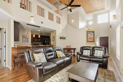 3615 Yipee Calle Ct NW, Albuquerque, NM 87120