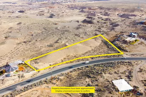 33 El Cerro Mission Blvd, Los Lunas, NM 87031