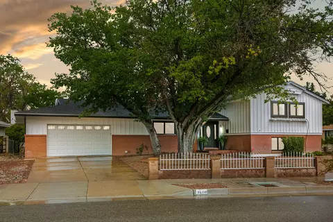 3400 Dellwood Ct NE, Albuquerque, NM 87110