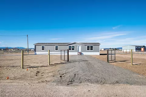 43 Washington Loop, Moriarty, NM 87035 photo 1