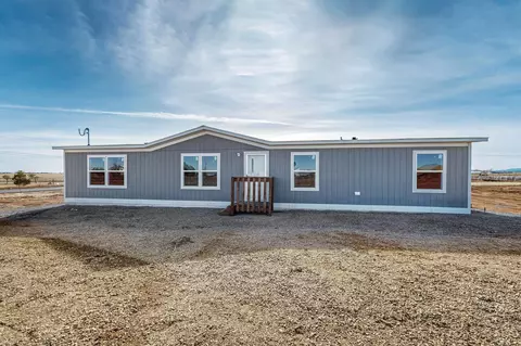 2 4 San Pedro Cir, Moriarty, NM 87035