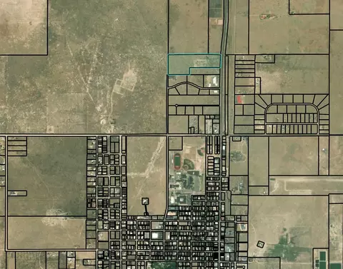 1200 5th St, Estancia, NM 87016