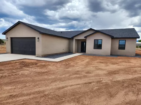 3 Luna Del Prado, Edgewood, NM 87015