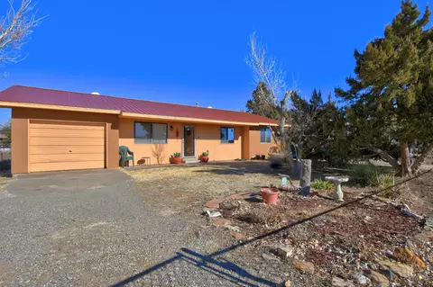 415 Irene Ave, Moriarty, NM 87035
