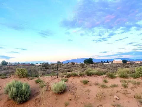 11 Rainbow Boulevard Northeast, Rio Rancho, NM 87124