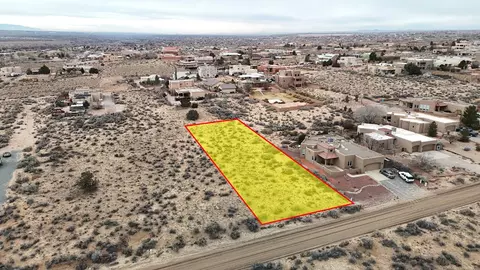 6816 Vatapa Rd NE, Rio Rancho, NM 87144