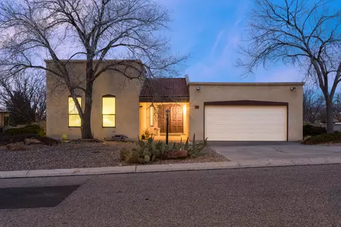 180 High Ridge Trl SE, Rio Rancho, NM 87124