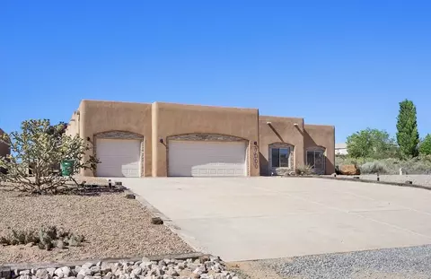 7000 Vatapa Rd NE, Rio Rancho, NM 87144