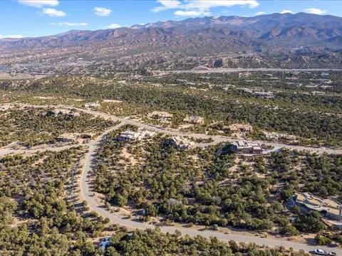 308 Pawprint Trl, Santa Fe, NM 87506
