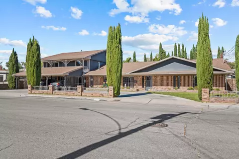 1711 Park Ave SW, Albuquerque, NM 87104