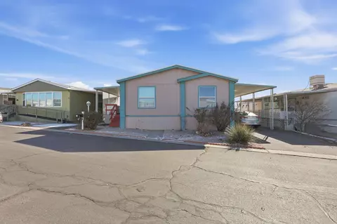 7124 Springfield Dr NE, Albuquerque, NM 87109