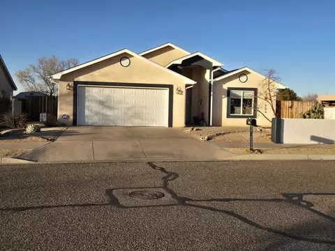 1902 Valley View Dr SW, Los Lunas, NM 87031