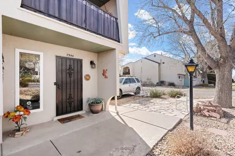 7544 Prairie Rd NE, Albuquerque, NM 87109