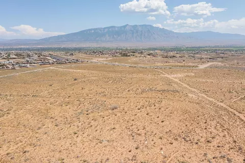 5902 Kalfka Ct NE #17, Rio Rancho, NM 87144