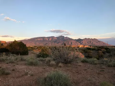 3 Stardust Ct, Placitas, NM 87043