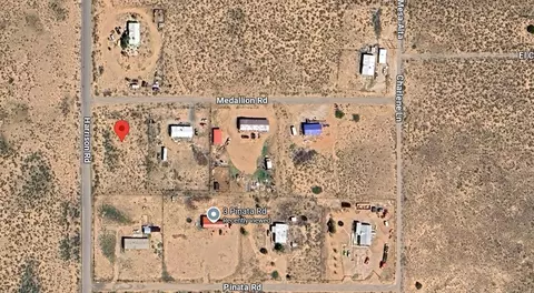 2 Medallion Rd, Belen, NM 87002