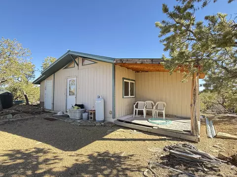 101 Chuck Wagon Ln, Pie Town, NM 87827