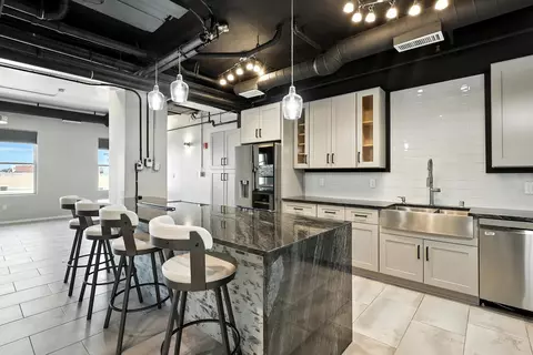 219 Central Ave NW #306/406, Albuquerque, NM 87102