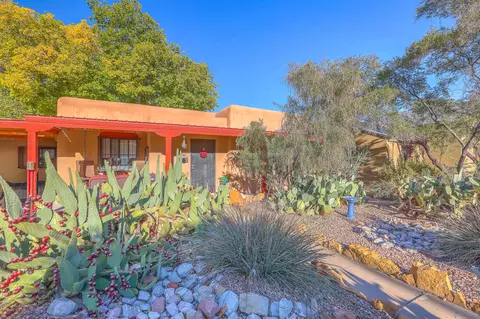 1716 Anderson Pl SE, Albuquerque, NM 87108