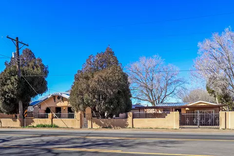 10125 4th St NW, Albuquerque, NM 87114