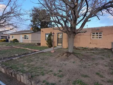 3404 Garcia St NE, Albuquerque, NM 87111