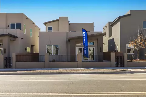 2428 De Kooning Ave SE, Albuquerque, NM 87105