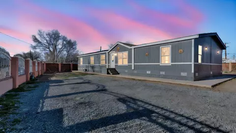 2319 Felicitas Rd SW, Albuquerque, NM 87105