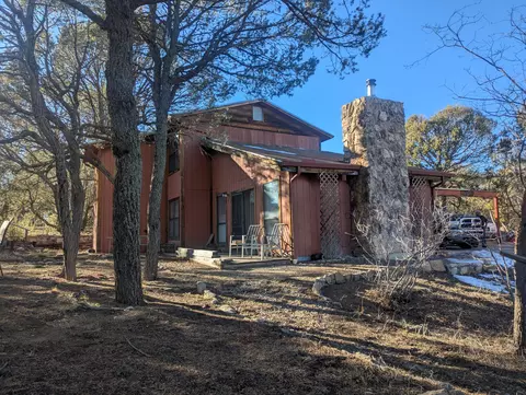 3 Oak Pl, Cedar Crest, NM 87008