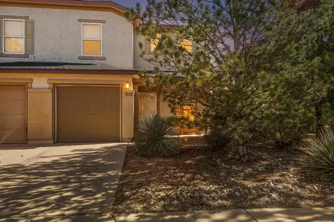 3034 Morrissey St SW, Albuquerque, NM 87121