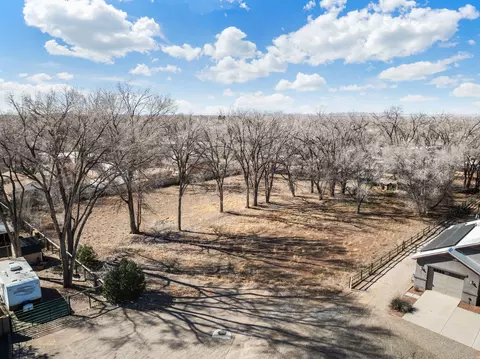 7914 Rancho De Roberto Rd NW, Albuquerque, NM 87114