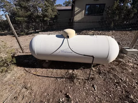 Exterior - 33 Carp Rd, Thoreau, NM 87323 photo 12 of 17