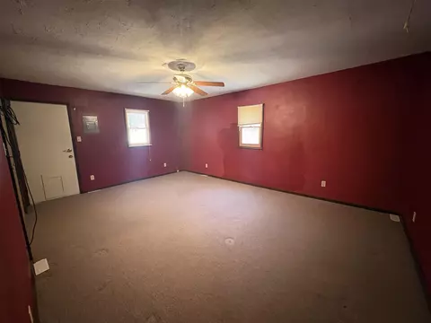 Living - 33 Carp Rd, Thoreau, NM 87323 photo 5 of 5