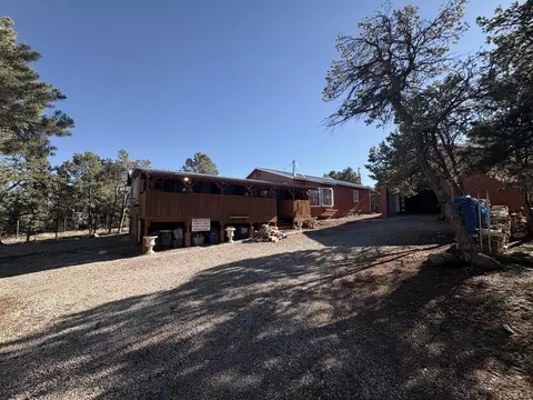 33 Carp Rd, Thoreau, NM 87323