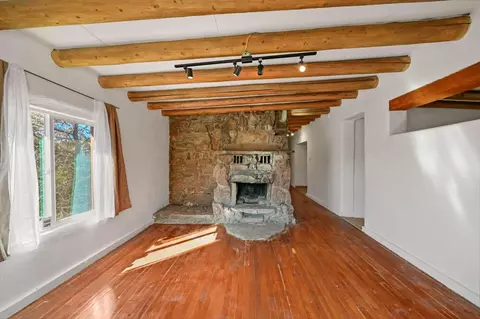436 Apodaca Hill St, Santa Fe, NM 87501