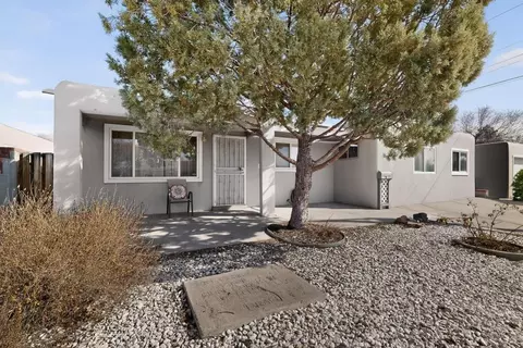 3120 Madeira Dr NE, Albuquerque, NM 87110