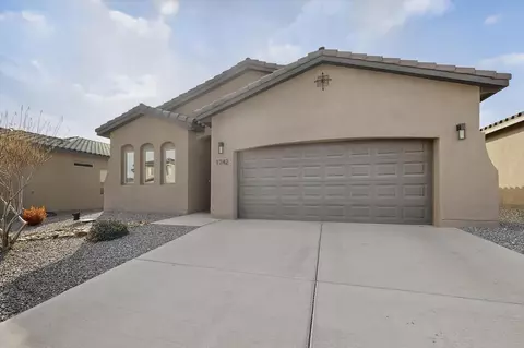 1742 Tesoro Loop NW, Los Lunas, NM 87031