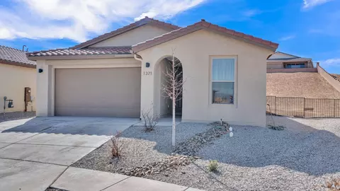 1371 Vallecito Ct NW, Los Lunas, NM 87031