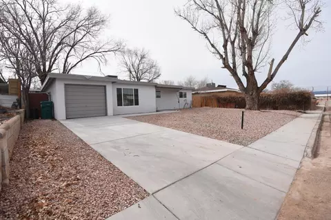 621 Elko Ave, Grants, NM 87020