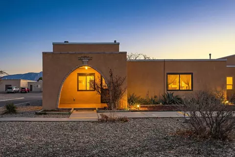 1353 Rio Rancho Blvd SE #A, Rio Rancho, NM 87124