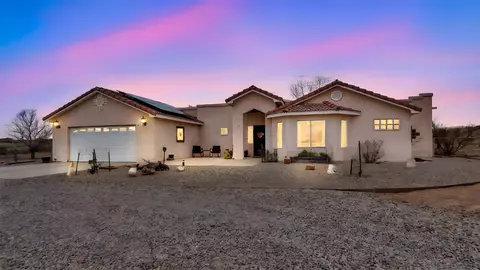 19 Stella Ct, Belen, NM 87002