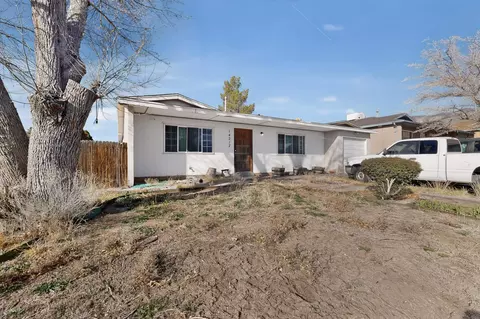 14217 Sedrev Rd NE, Albuquerque, NM 87123