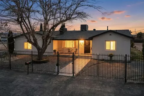 202 Wayne Rd NW, Albuquerque, NM 87114