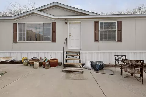 29 Knight Ln SE, Albuquerque, NM 87123