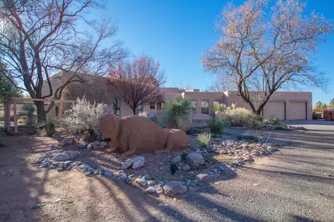 226 San Andres Rd, Corrales, NM 87048