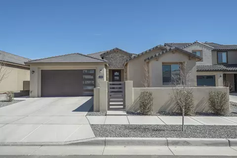 8328 Salinger Way NW, Albuquerque, NM 87120