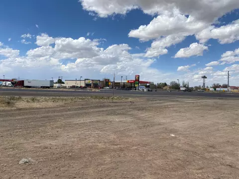 207 Abrahames Rd, Moriarty, NM 87035