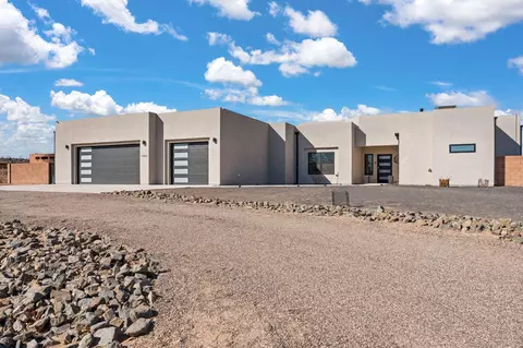 1841 17th Ave SE, Rio Rancho, NM 87124
