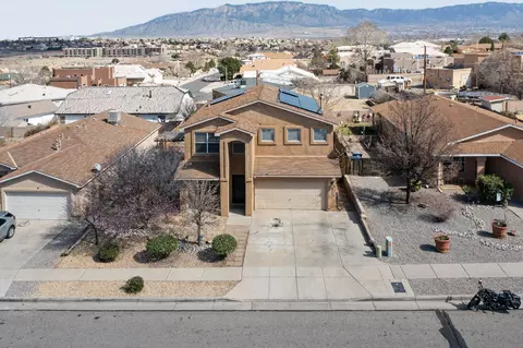 10736 Marble Stone Dr NW, Albuquerque, NM 87114